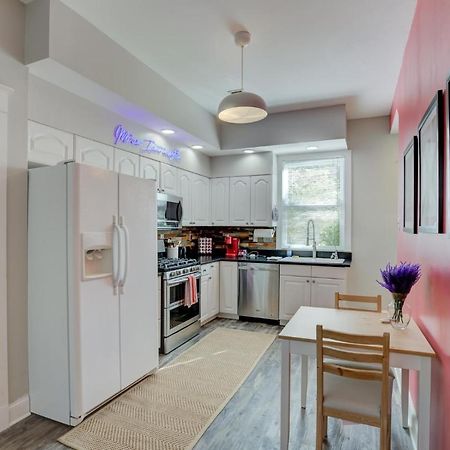 Hip And Spacious Midtown Cottage Near Beale Street Memphis Extérieur photo