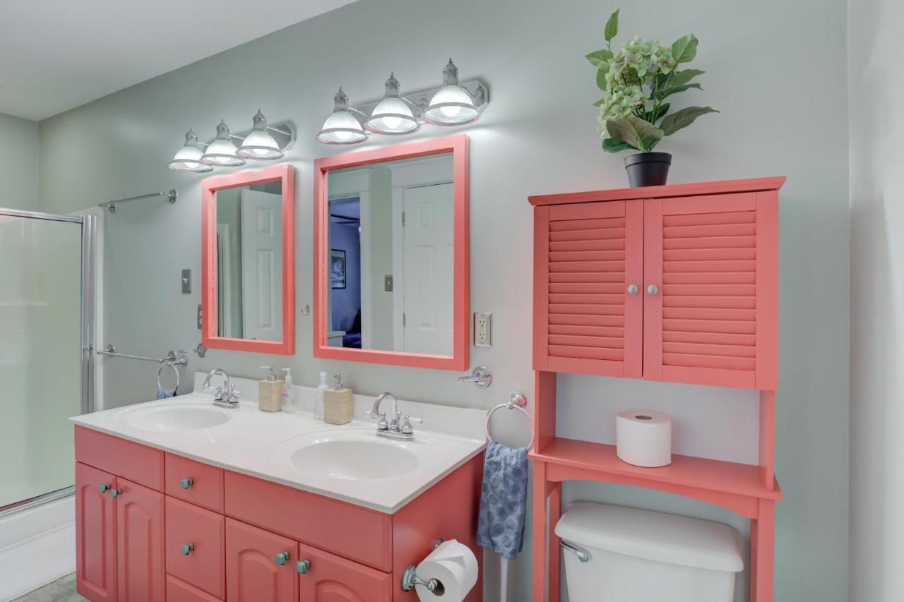 Hip And Spacious Midtown Cottage Near Beale Street Memphis Extérieur photo